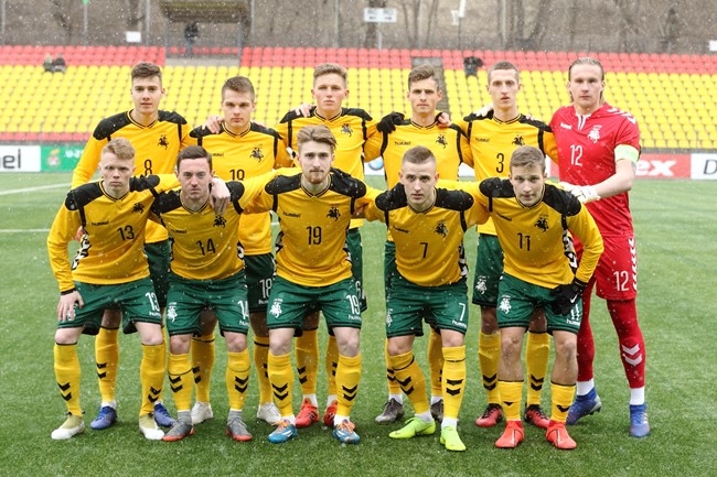 Prieš runtynes su kroatais – Lietuvos jaunimo pasitikėjimas savo jėgomis