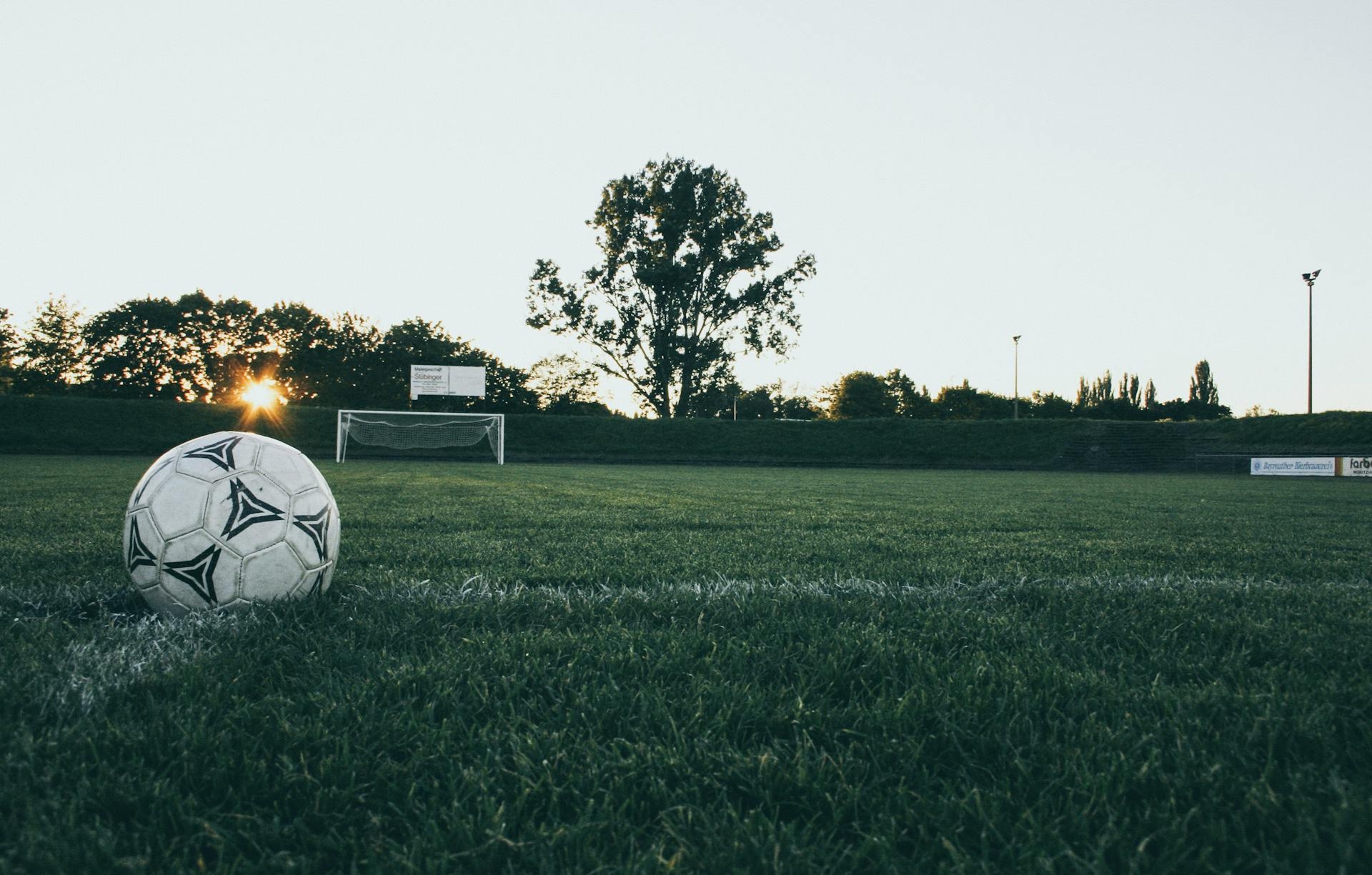 Klaipėdoje užfiksuotas rekordas: surengta masiškiausia futbolo pamoka Lietuvoje