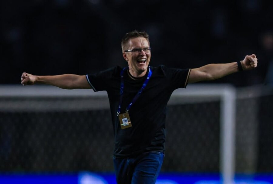 Lietuvos futbolo atstovai užsienyje (rugpjūčio 24-30 dienos)