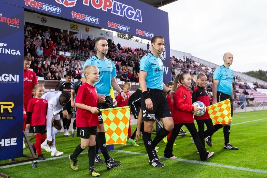 Dvi Lietuvos teisėjų brigados darbuosis UEFA tautų lygos susitikimuose