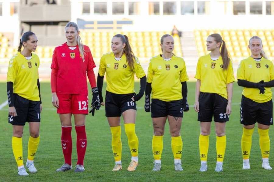Moterų A lygos 16 turo apžvalga: atkakli kova dėl 4 vietos, „Gintra“ – per žingsnį nuo titulo